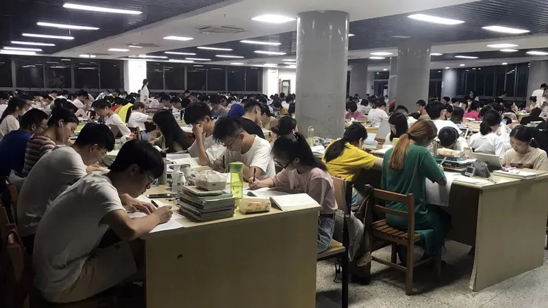 考研圈大地震！顶尖名校陆续停招学硕