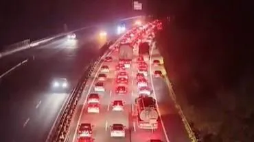 第一波出发的大聪明堵路上了