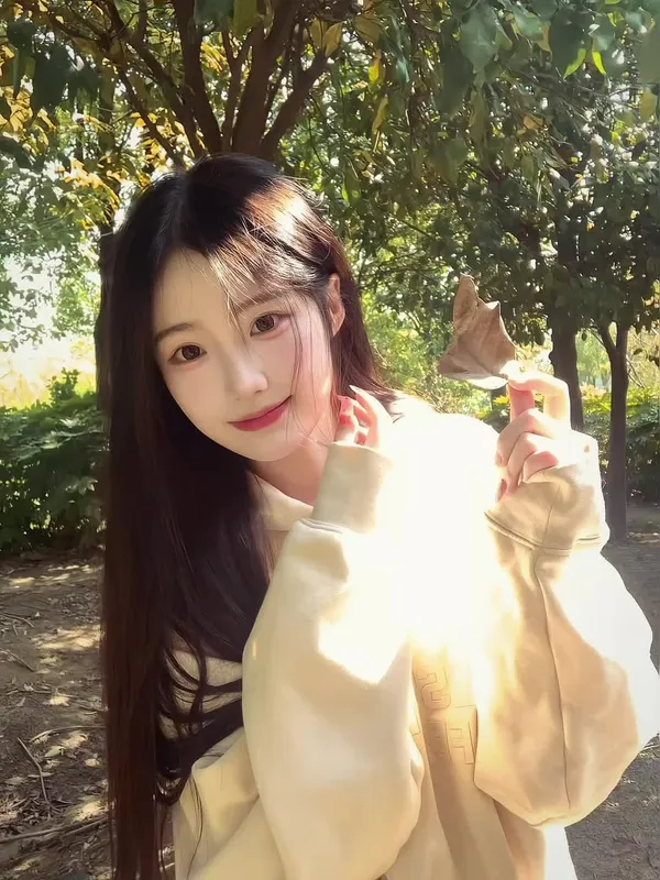 秋天的第一件燕麦系卫衣