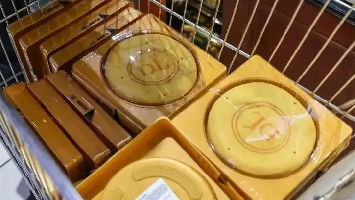 胖东来大月饼难抢