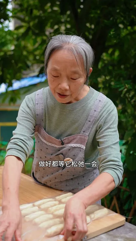 自己做的月饼也太香了