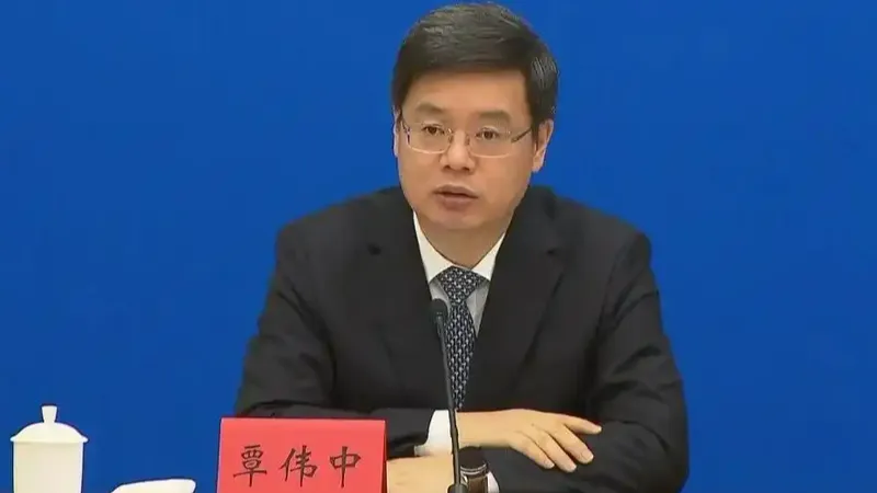 深圳市委:坚决拥护党中央决定