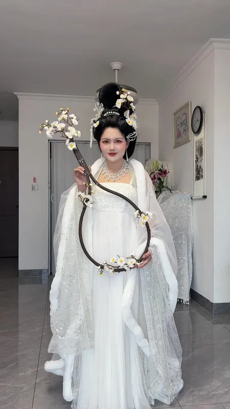 普通人尝试杨贵妃穿搭