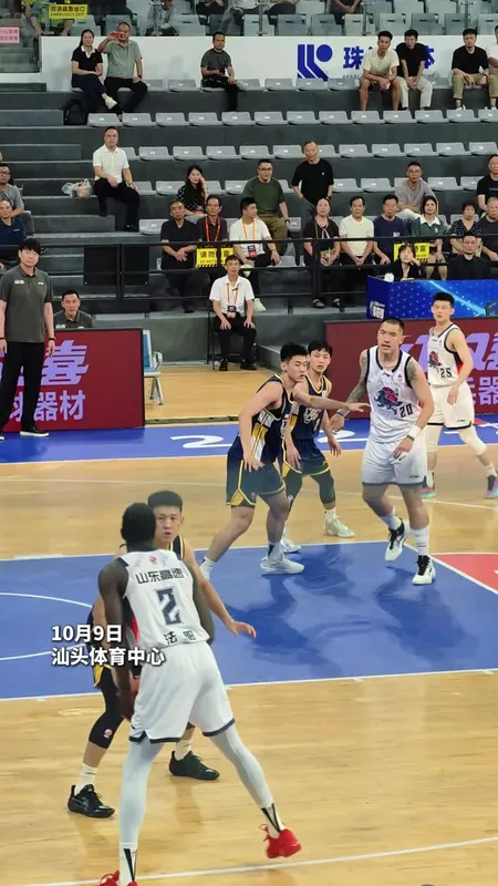 CBA季前赛山东逆转广东