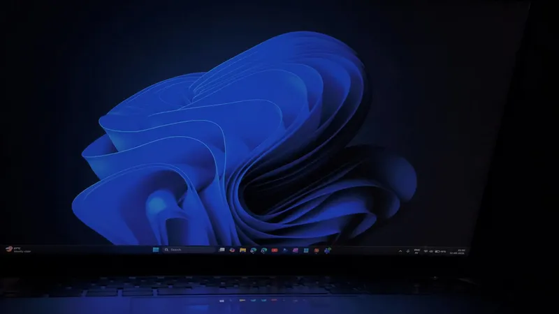 Windows 11 十月补丁日更新 KB5127648:24H2 家庭版与专业版停止支持