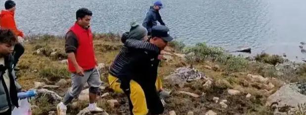 高反失温女孩昏迷19天苏醒