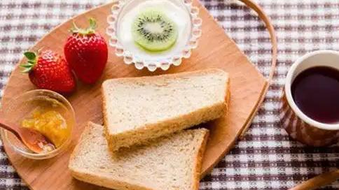 240斤女生为婚礼5个月瘦60斤