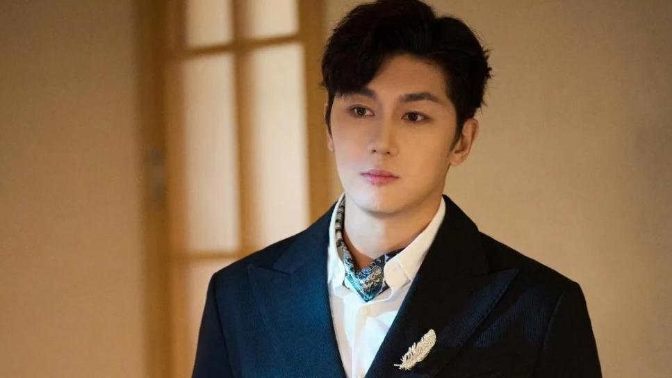 陪爬泰山男演员承包百亩地赚了10万