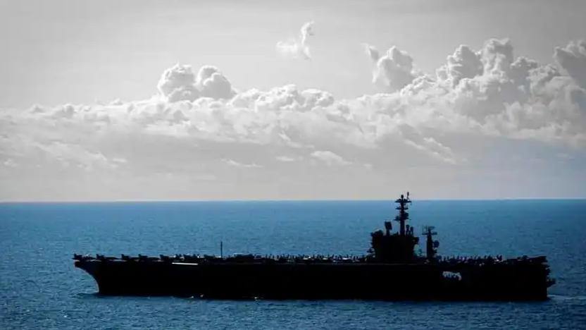 卫星图揭美军舰载机南海坠毁真相