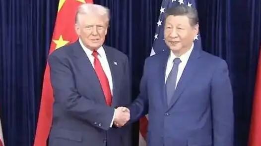 10月30日,星期四!中美元首釜山震撼握手!神二十一 mice 上天刷屏!